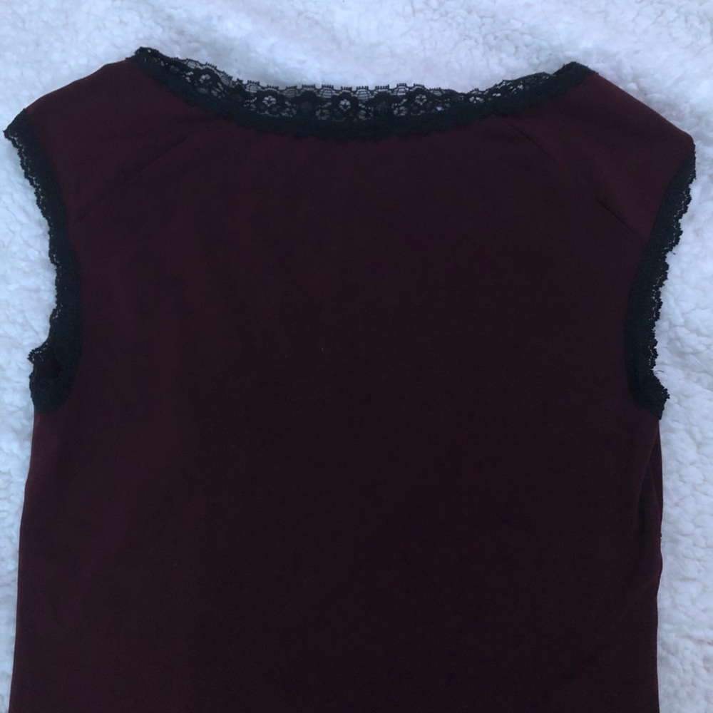 Lace top🏷 - Picture 2 of 5